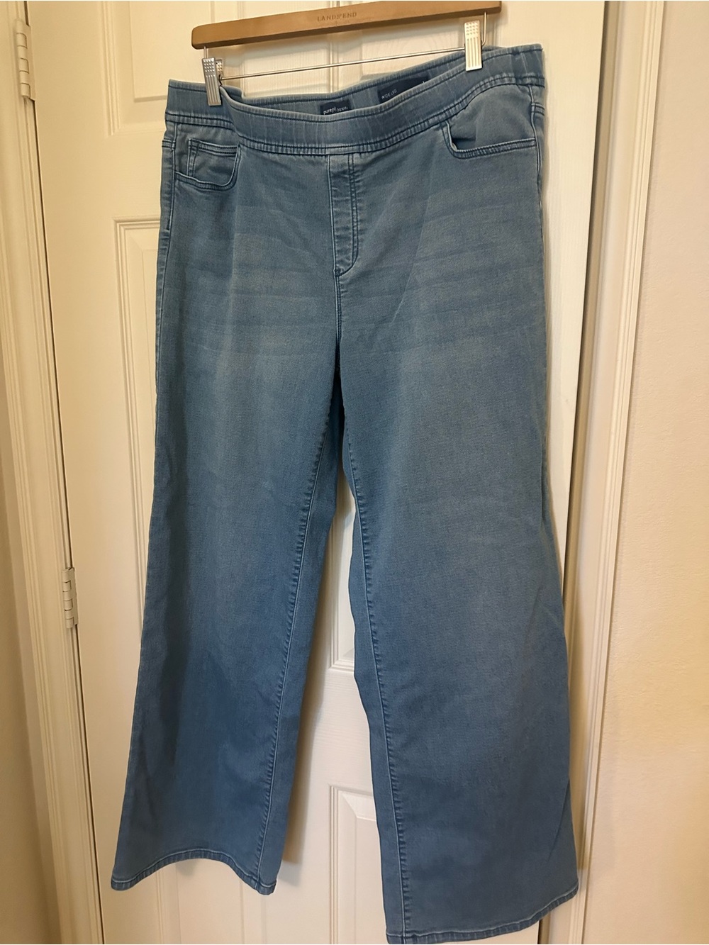 J Jill soft Women's Light Blue Wide-Leg Jeans